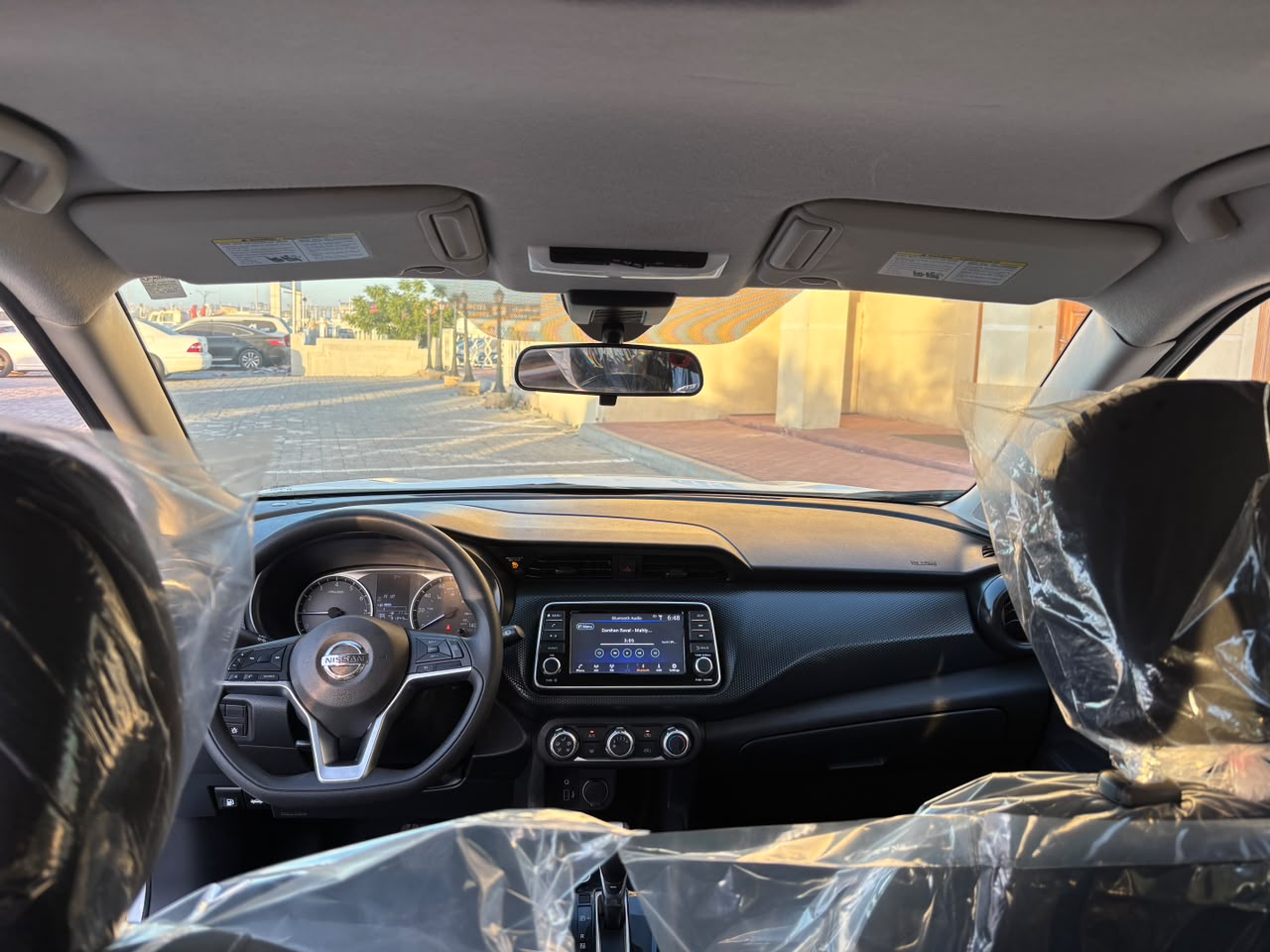 2021 NISSAN KICKS