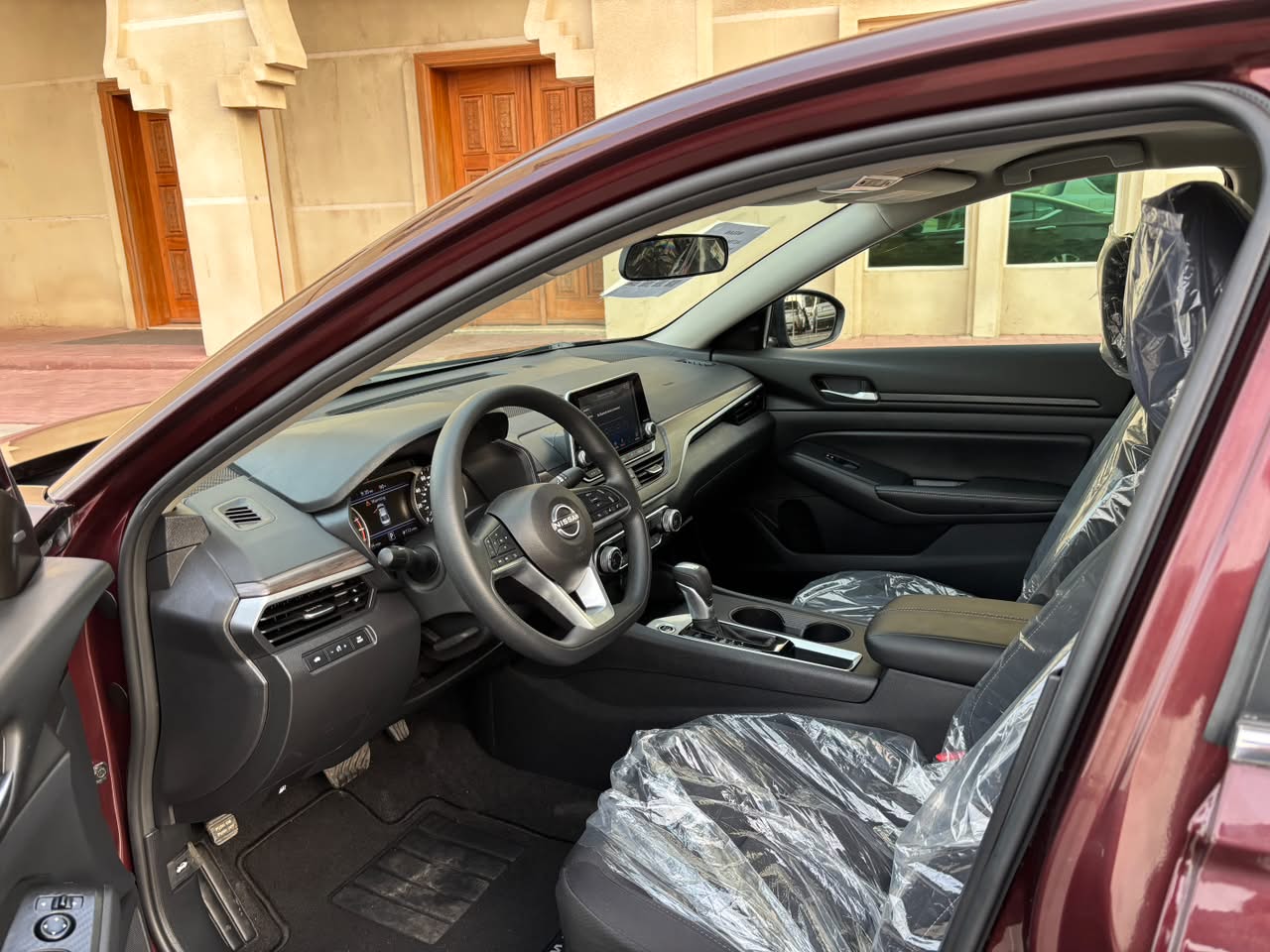 2025 NISSAN ALTIMA SV