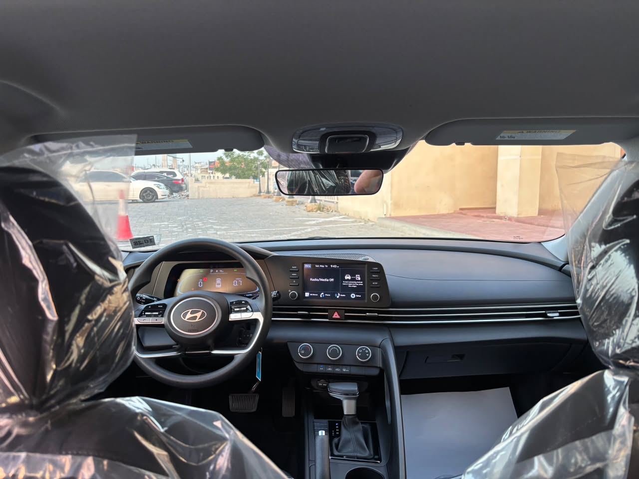 2024 HYUNDAI ELANTRA